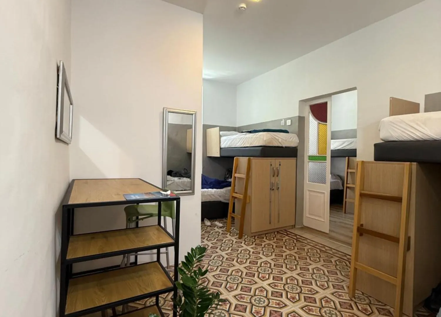 People & Places Σλιέμα Hostel